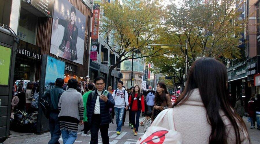 “Shopaholic’s Paradise: Unveiling South Korea’s Top Shopping Districts”