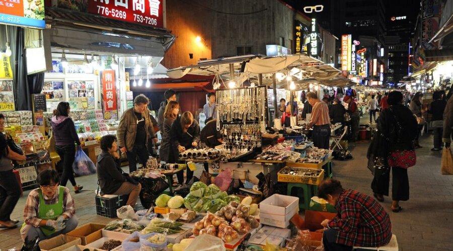 “Seoul Food Scene: Insider’s Guide to Dining in South Korea’s Capital”